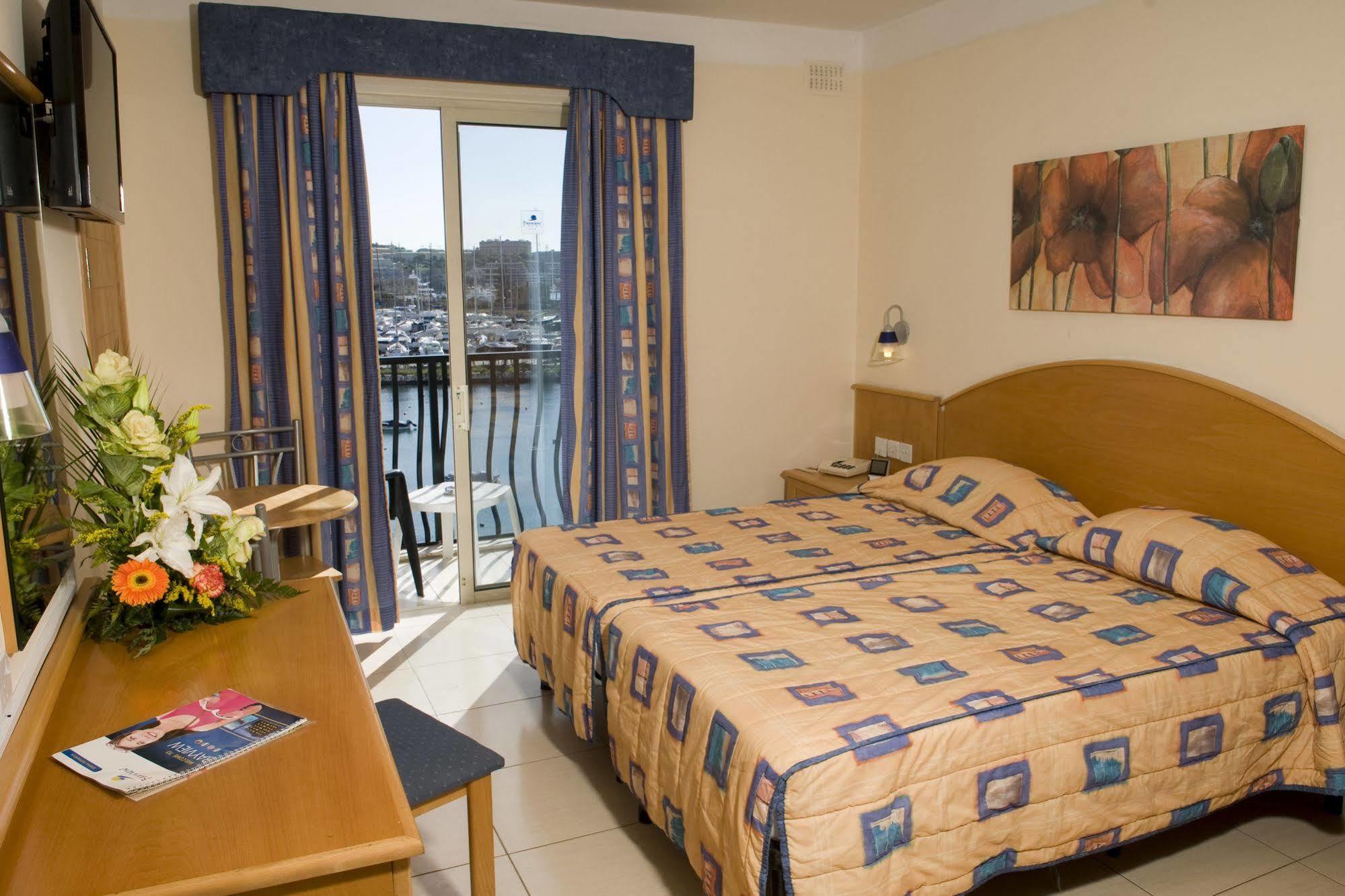 Bayview Hotel&apartamentos 3*