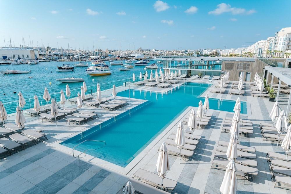 Bayview By St Hotel Gzira