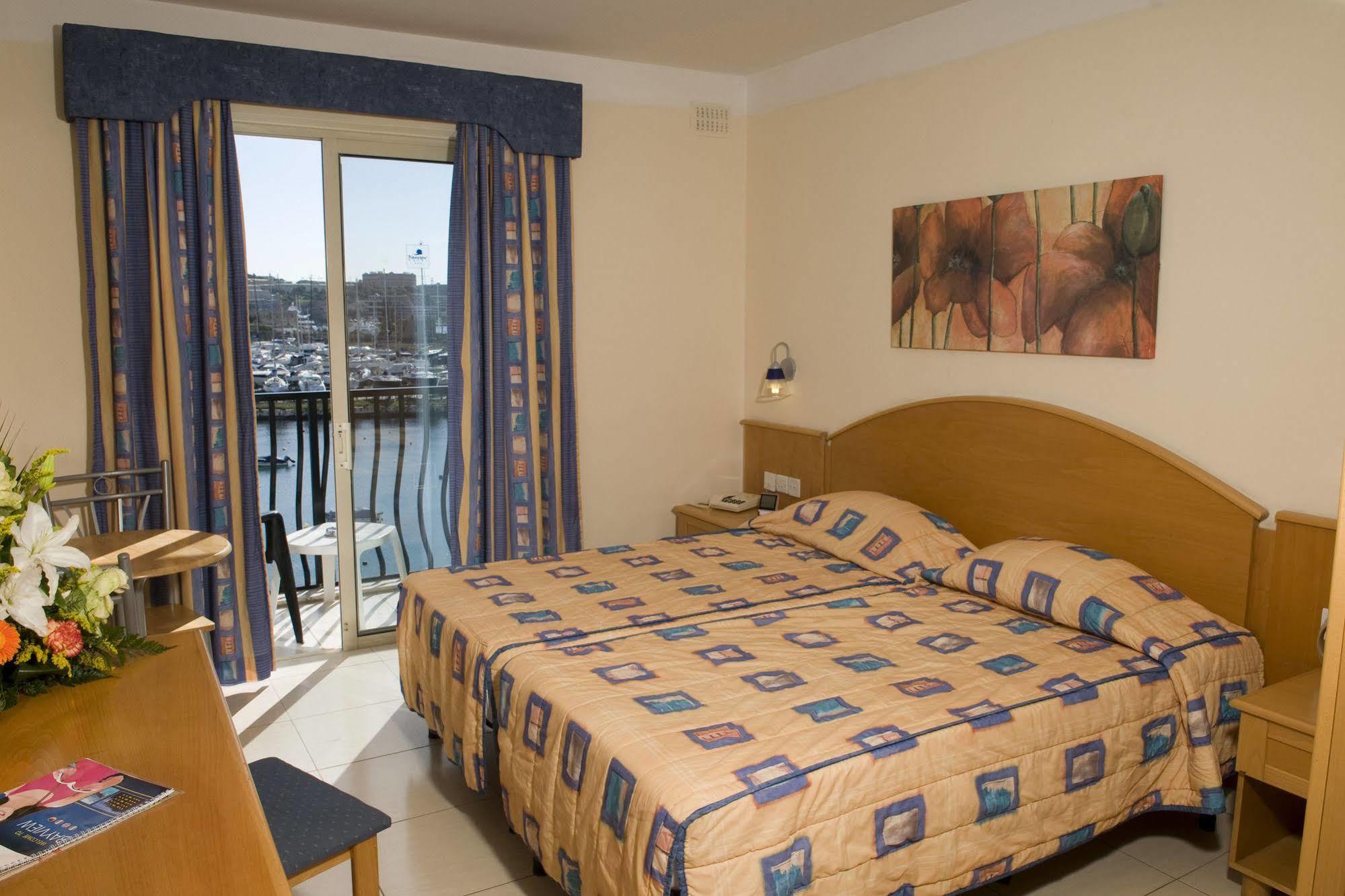 Bayview By St 3* Gzira