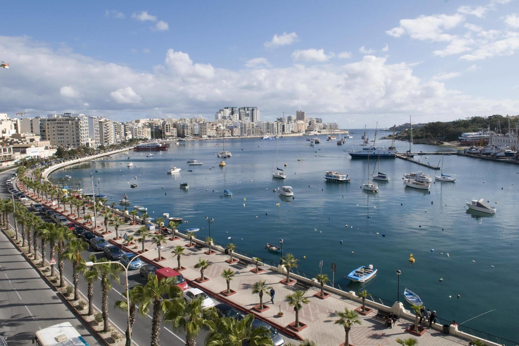 Bayview By St 3* Gzira
